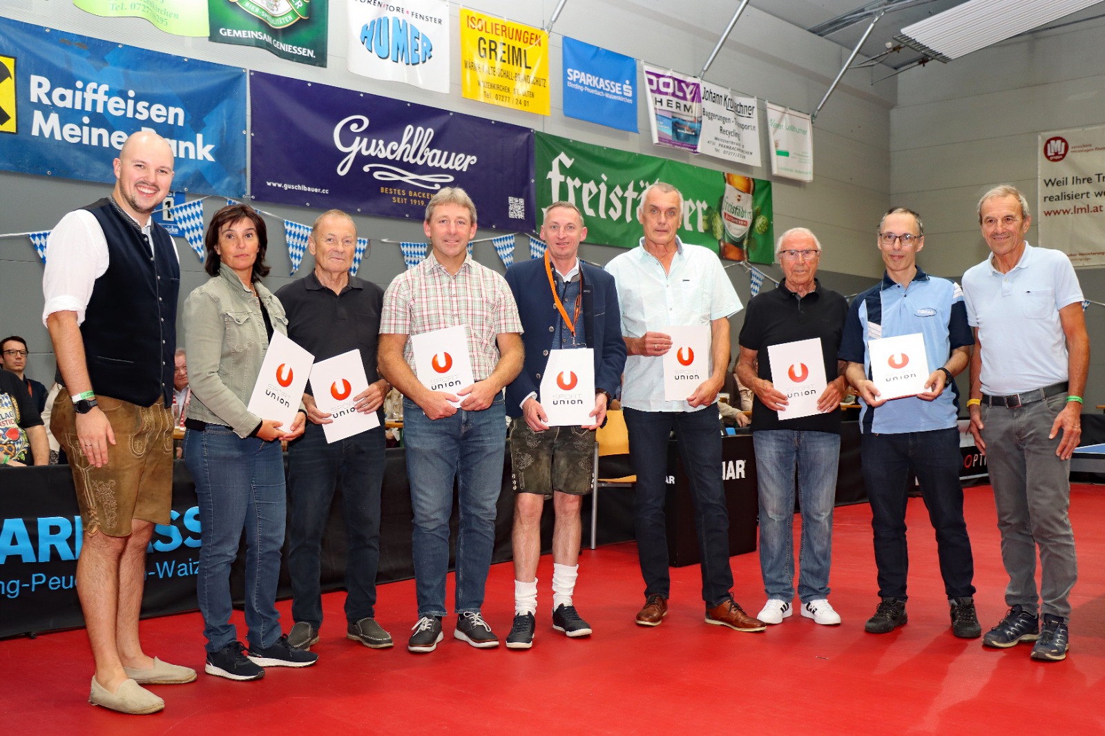 40 Jahre Tennis- und Tischtennisverein Waizenkirchen: Tischtennis der Extraklasse beim Oktoberfest