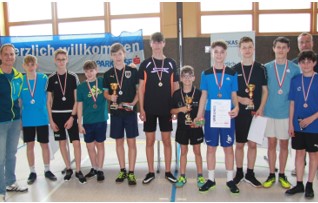 150 SchülerInnen bei TT-Bezirksmeisterschaften in Freistadt